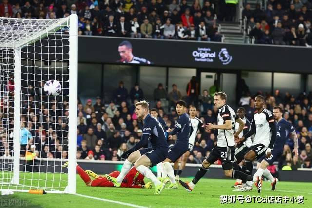 库里复出24分普尔空砍24分 勇士力克奇才4连胜