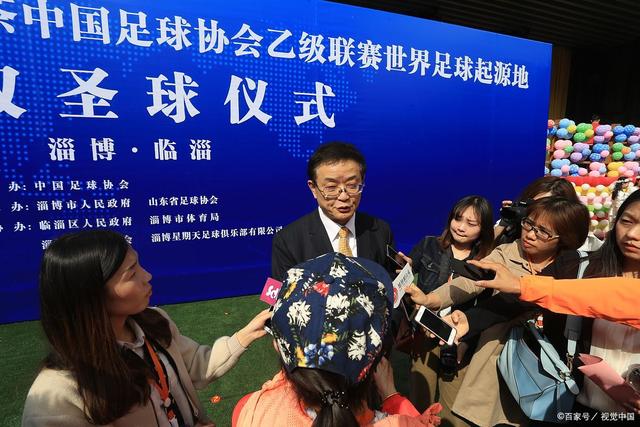 弗格35分辽宁胜山东 贺希宁16分深圳负四川